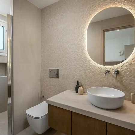 Dia Luxury Apartament *