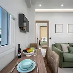 Dia Luxury *